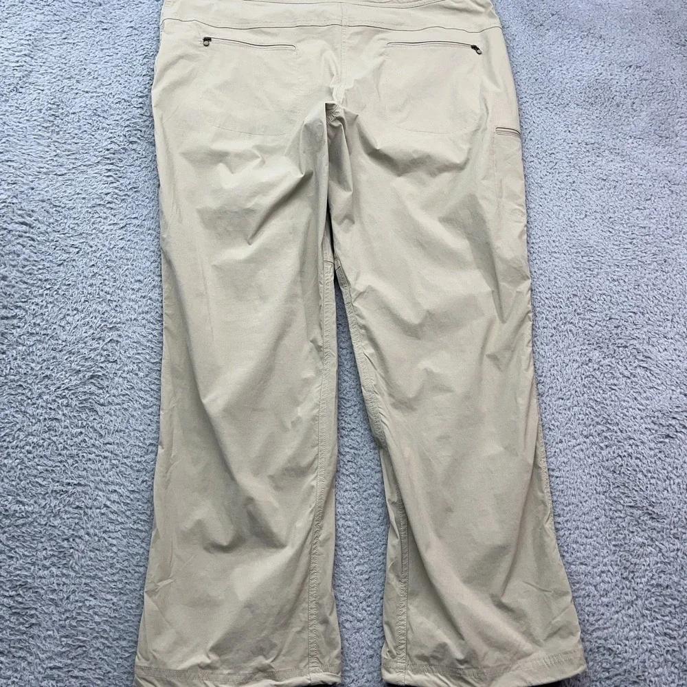 LL Bean Nylon Hiking Pants Women 39x30 Cargo Trail Stretch Water Resistant UPF50